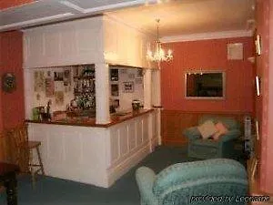 Trivelles Waterhall Country Gatwick Hotel & Airport Parking Crawley  Country house