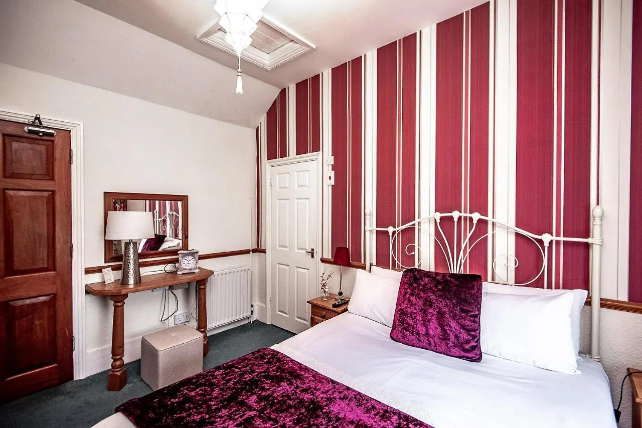Country house Trivelles Waterhall Country Gatwick Hotel & Airport Parking Crawley