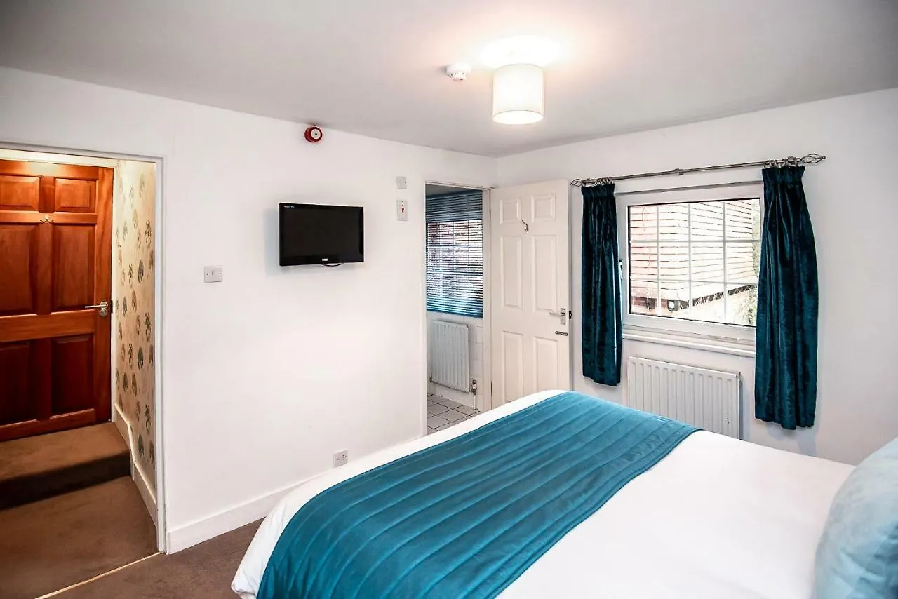 Country house Trivelles Waterhall Country Gatwick Hotel & Airport Parking Crawley
