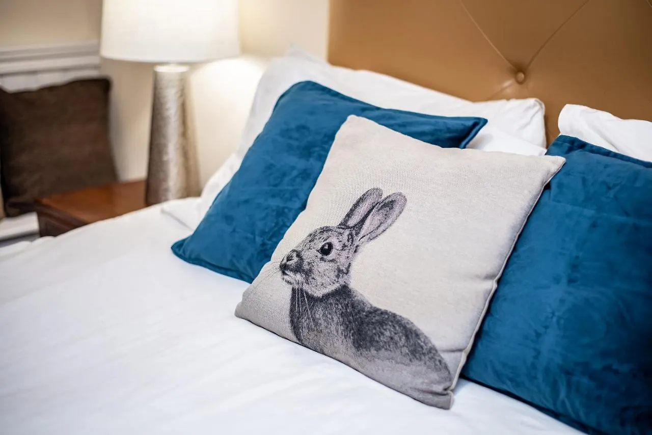 Trivelles Waterhall Country Gatwick Hotel & Airport Parking Crawley  United Kingdom